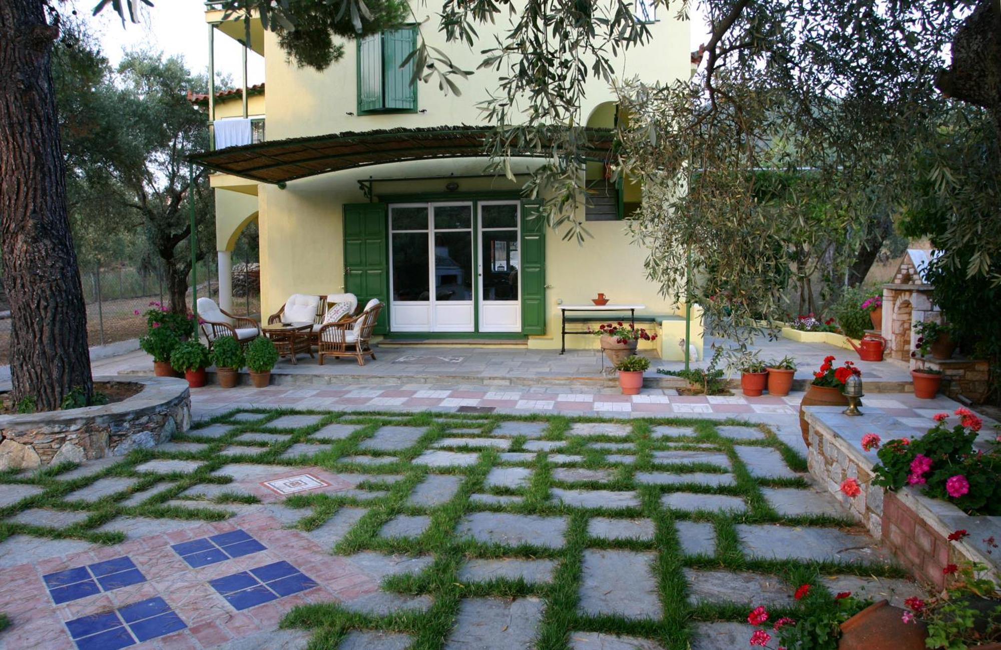 Aretousa Studios & Apartments Bandar Skopelos Luaran gambar