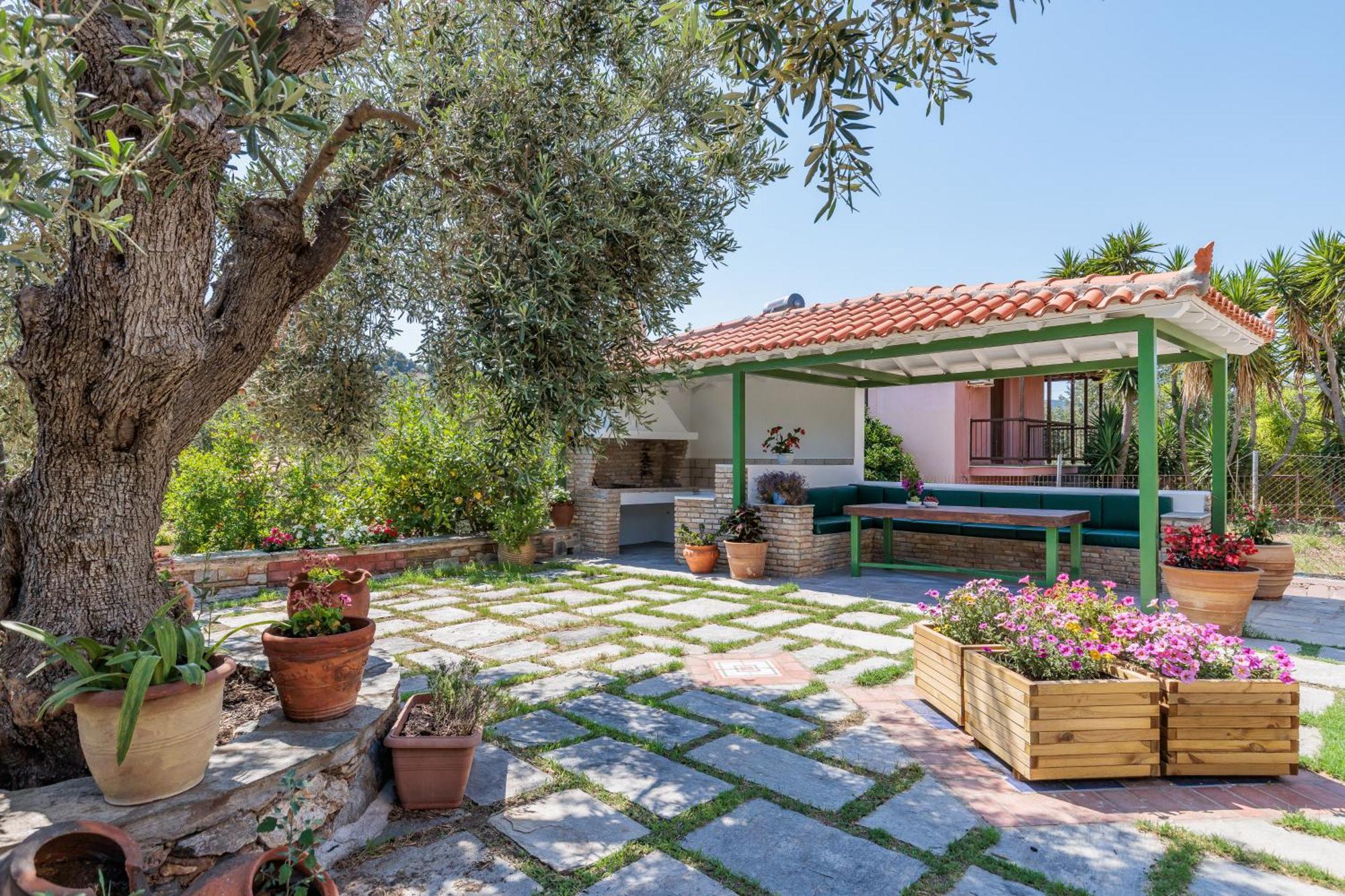 Aretousa Studios & Apartments Bandar Skopelos Luaran gambar